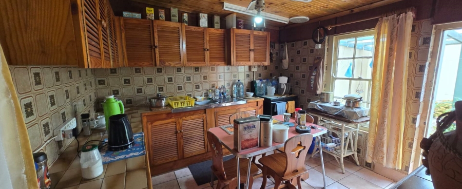 5 Bedroom Property for Sale in Riviersonderend Western Cape